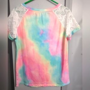 Size Medium tye dye t-shirt with lace detail.